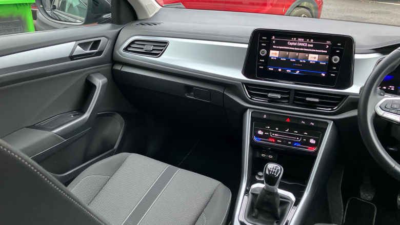 Volkswagen T-Roc 1.0 TSI Life 5dr Petrol Hatchback